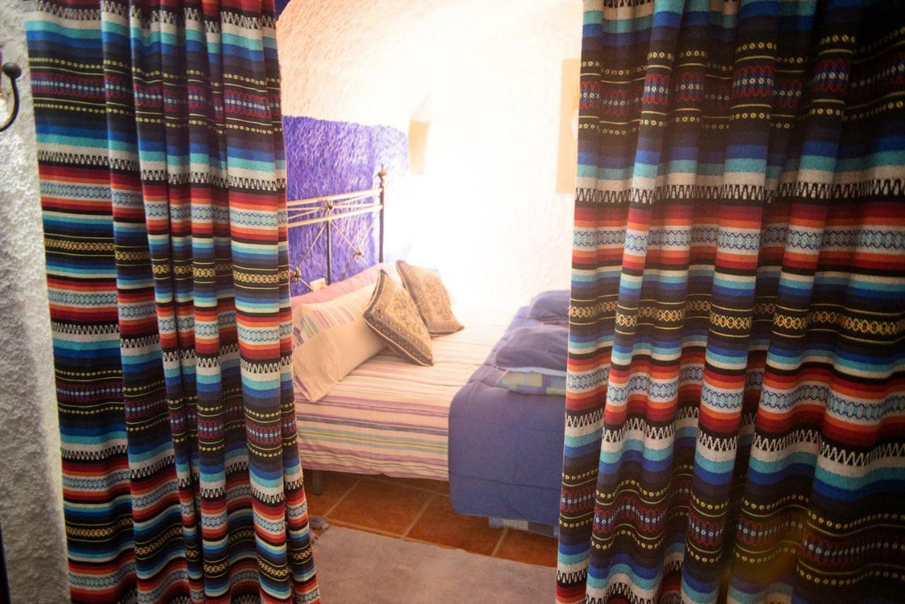 Cuevas De Rolando Pensionat Guadix Exteriör bild