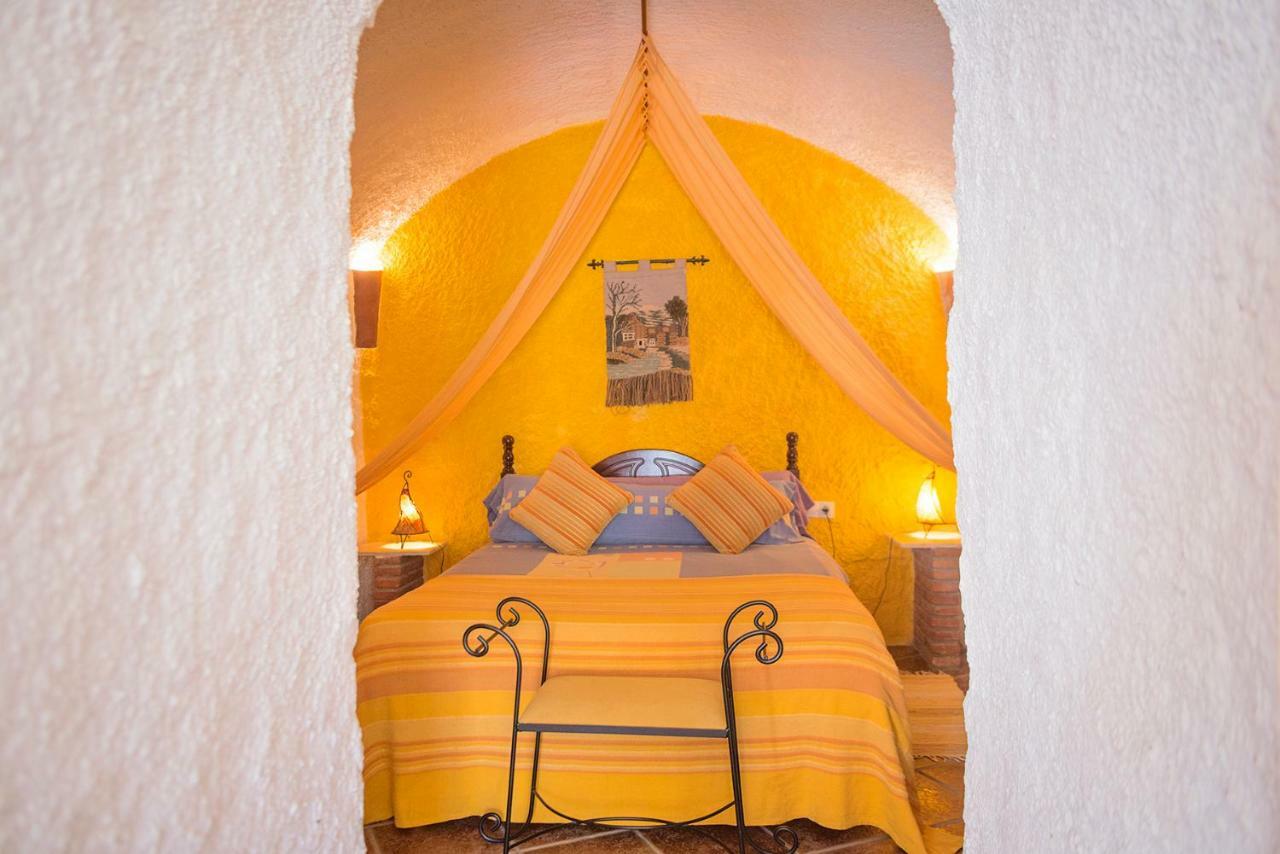 Cuevas De Rolando Pensionat Guadix Exteriör bild